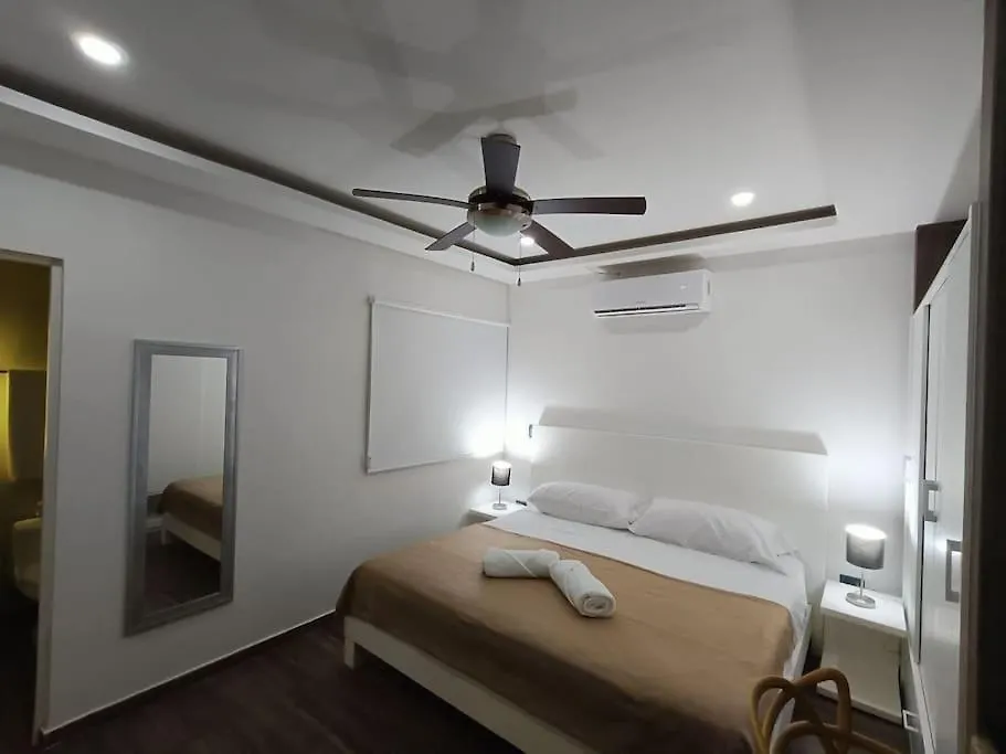 Moderno 1Br Sauna Gimnasio Alberca A Cuadras De La 5Ta Av Centro Playa del Carmen Apartment
